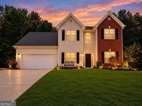 1586 Riesling Dr, Dacula, GA 30019