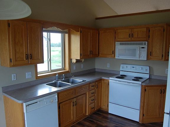 3rd image of 2598 234th Ct NW