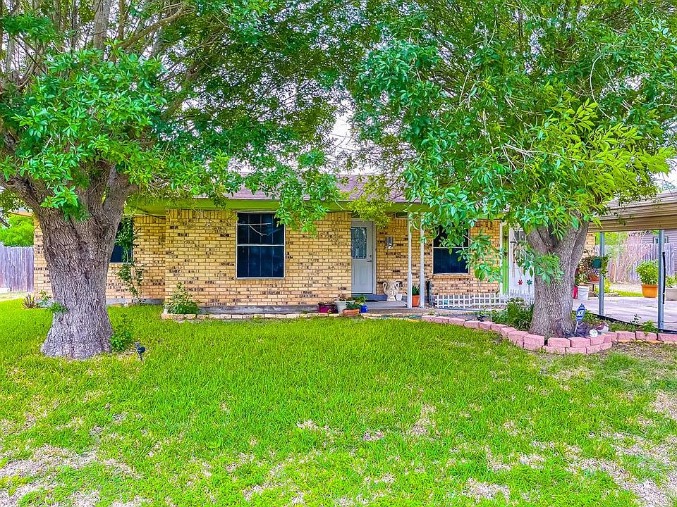 203 Celia St, West, TX 78022 Zillow