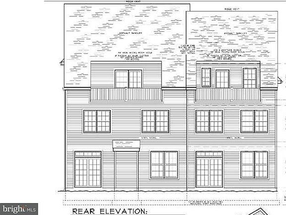 4th image of 677 Magnolia Ct