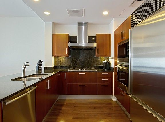 5th image of 401 N Wabash Ave Unit 70C