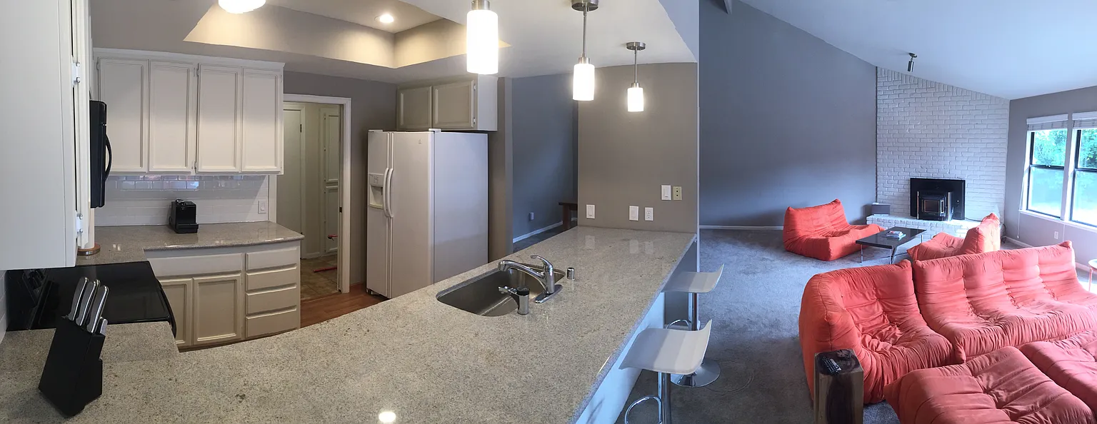 1204 Spruce Tree Cir photo 1