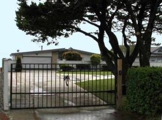 409 Buena Vista Loop, Brookings, OR 97415