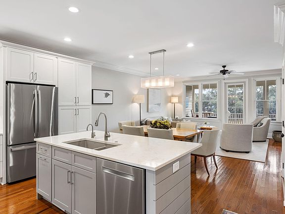 3rd image of 2042 Sterling Marsh Ln