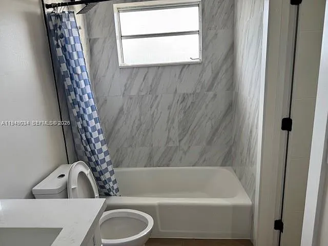 215 SE 3rd Ave #307B — Photo 23