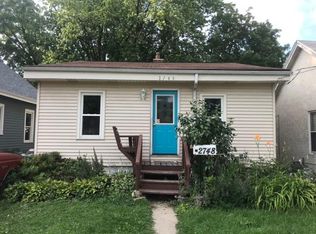 2748 Hermina St, Madison, WI 53704