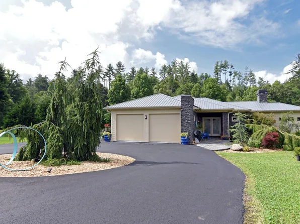 181 Chimney Stone Rd, Blairsville, GA 30512