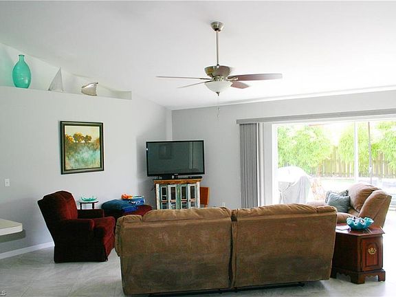 5th image of 2529 NE 20th Ave
