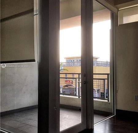 4th image of 6701 Biscayne Blvd #201