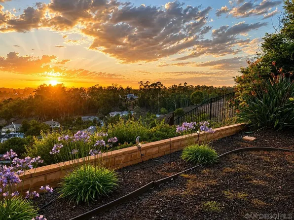 12686 Fairbrook Rd, San Diego, CA 92131
