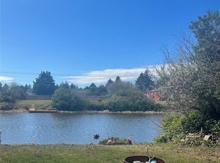 217 Canal Dr SE, Ocean Shores, WA