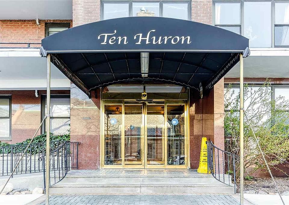 1st image of 10 Huron Ave APT 7R