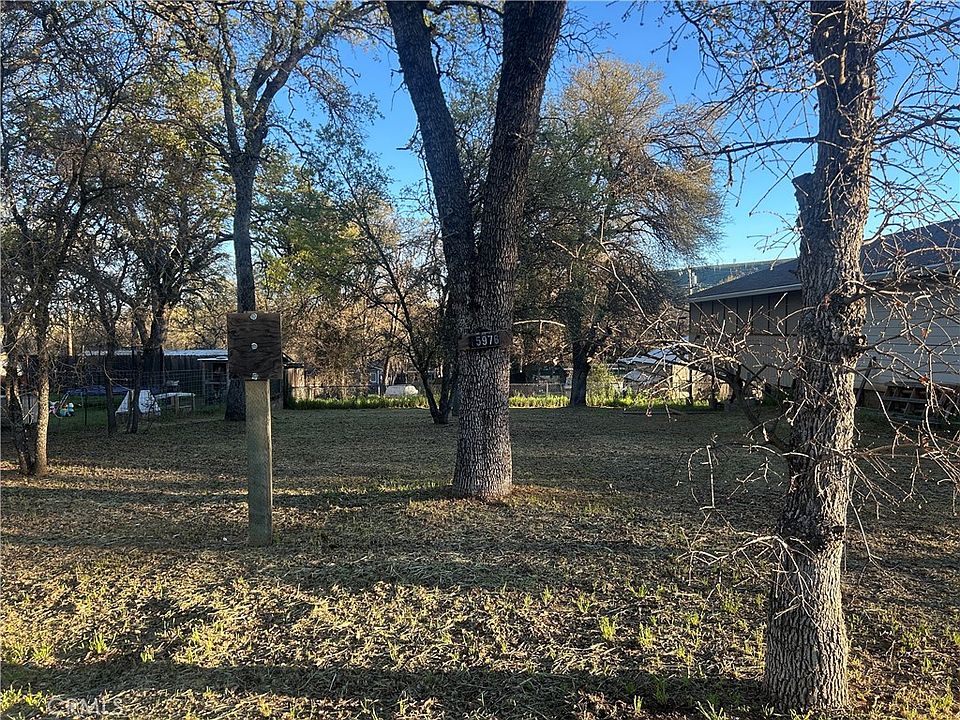 1st image of 15976 33rd Ave #8