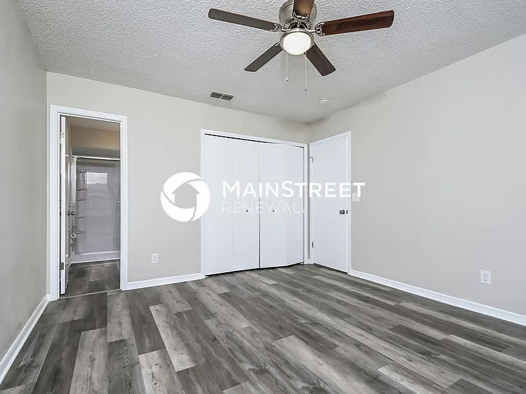 Main Bedroom
