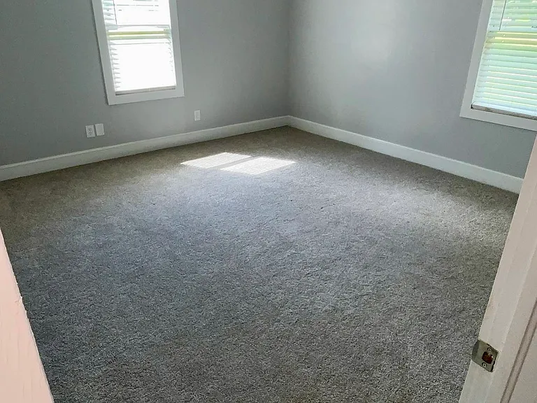 347 Cooley Rd — Photo 7