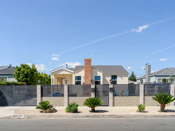 11911 Stagg St, North Hollywood, CA 91605