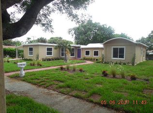 949 Andrews Rd, West Palm Beach, FL 33405