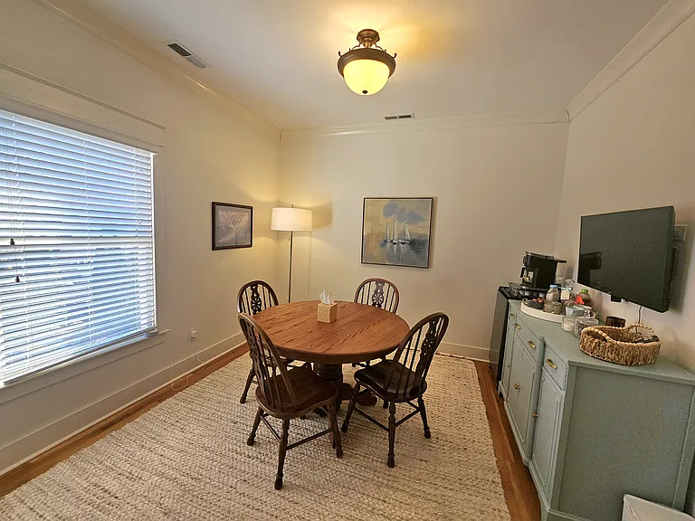 3002 Brook Park Dr SE — Photo 35
