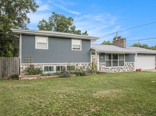 19085 Dresden Dr, South Bend, IN 46637