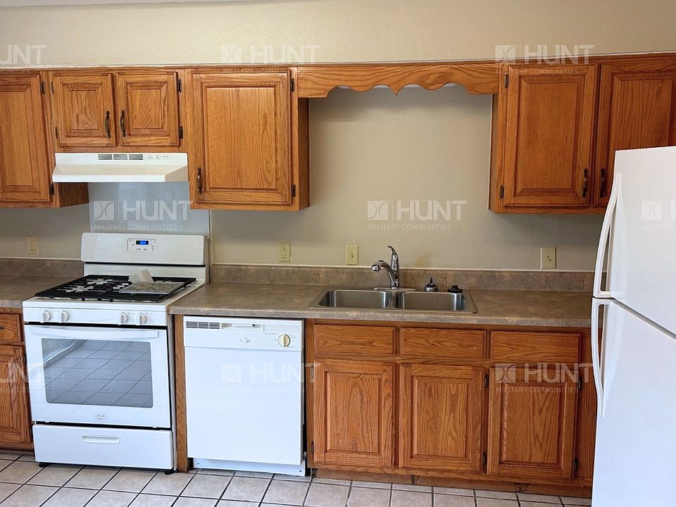 2nd image of 6080 Enterprise St