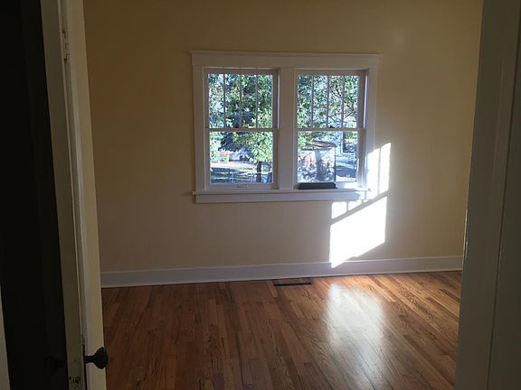 Lots of natural light throughout