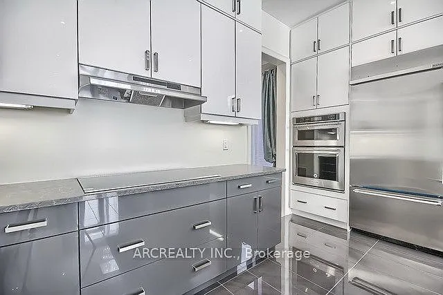 79 Baldry Ave — Photo 19