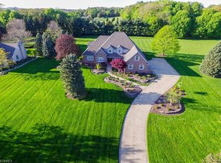3931 Daventry St NW, North Canton, OH 44720
