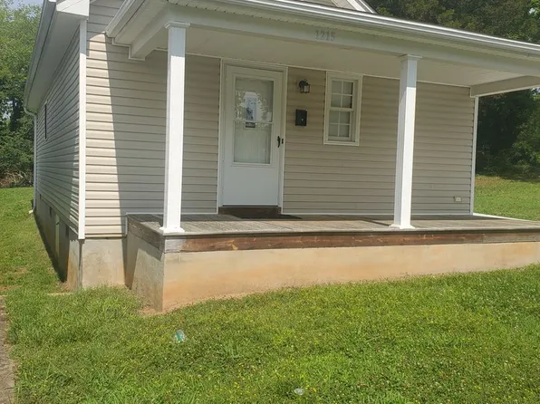 1215 Washington St, Danville, VA 24540