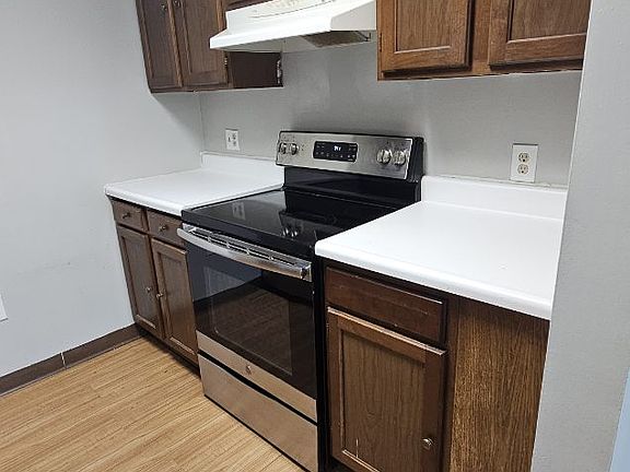 2nd image of 1675 Avenue B #1ba8fa33c