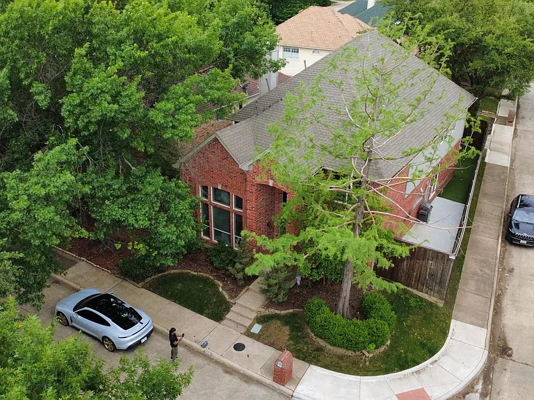 18515 Kelly Cave Trl — Photo 32
