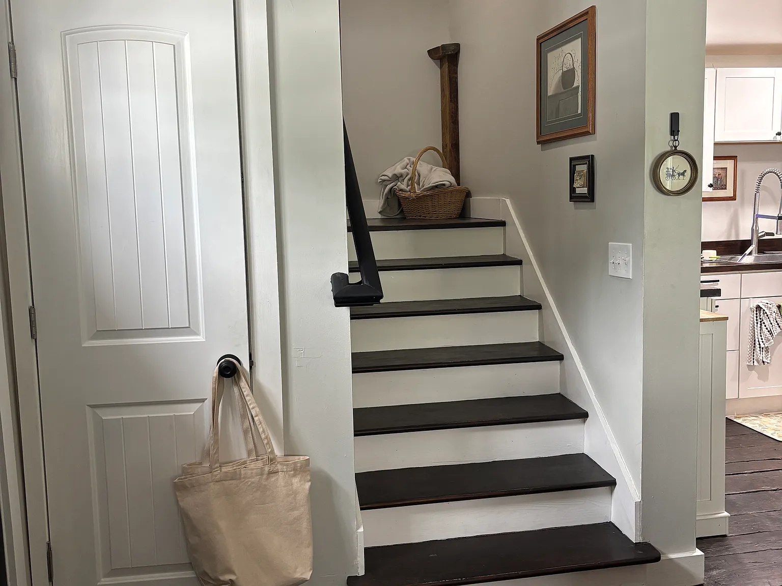 3 bed, 2.5 bath, 1200 sqft, $3,500 — Photo 4