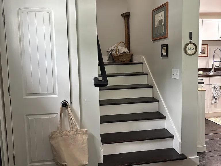 260 Washington St #3 — Photo 4