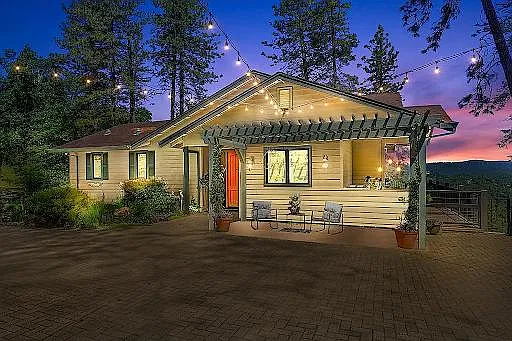 24437 Timber Ridge Dr — Photo 3