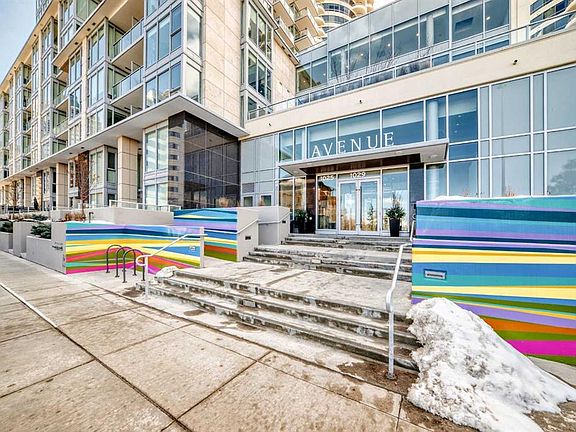3rd image of 1025 N 5th Ave SW #2001