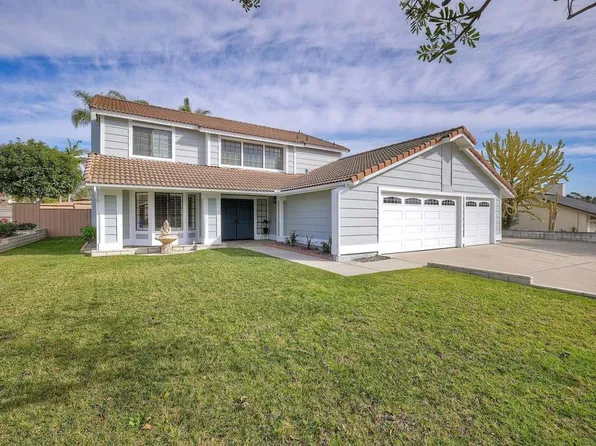 2869 Dartmouth Dr, Oceanside, CA 92056