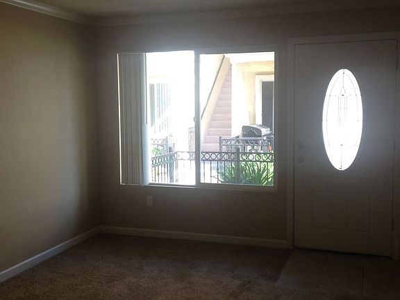 5th image of 758 Florida St