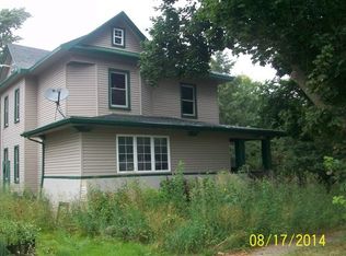 504 E Cherry St, Chatsworth, IL 60921