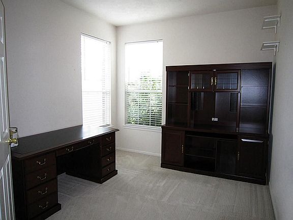 5th image of 21607 Woodoak Ct