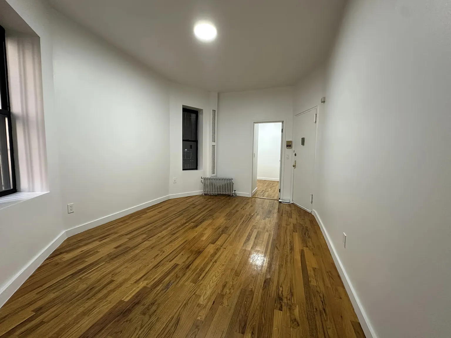 221 West 105th Street — Photo 4