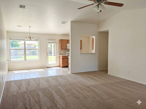 3rd image of 15613 Camellia Rd