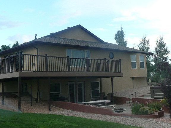2nd image of 800 36th Ln