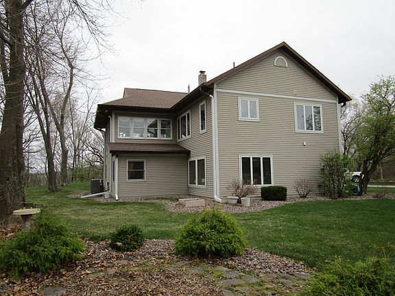 4th image of 1234 Beverly Dr
