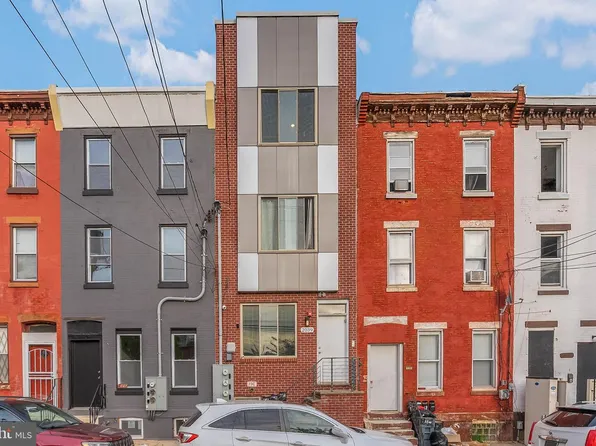 2039 N 8th St, Philadelphia, PA 19122