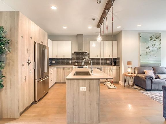 5th image of 1323 Elati St #5