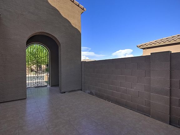 5th image of 2651 E Wisteria Dr