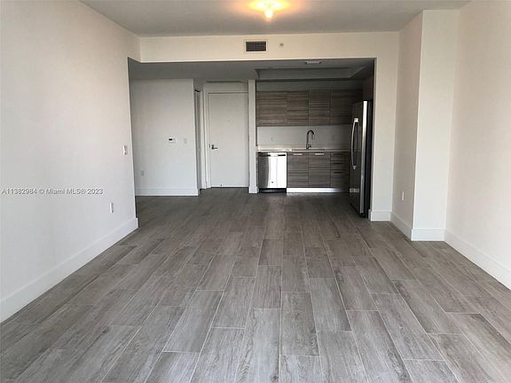 4th image of 3401 NE 1st Ave #812