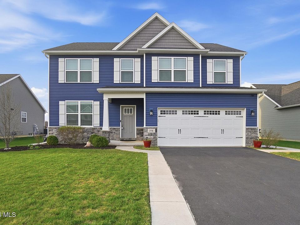 1st image of 194 Valley Hall Dr