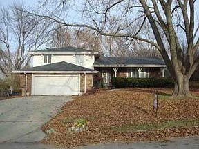 1st image of 637 S 124th St