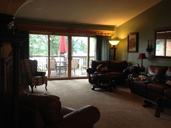 Living Room - opens to deck