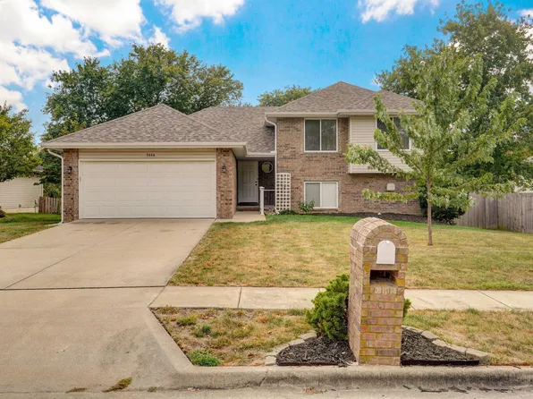 3644 Oak Run Street, Battlefield, MO 65619